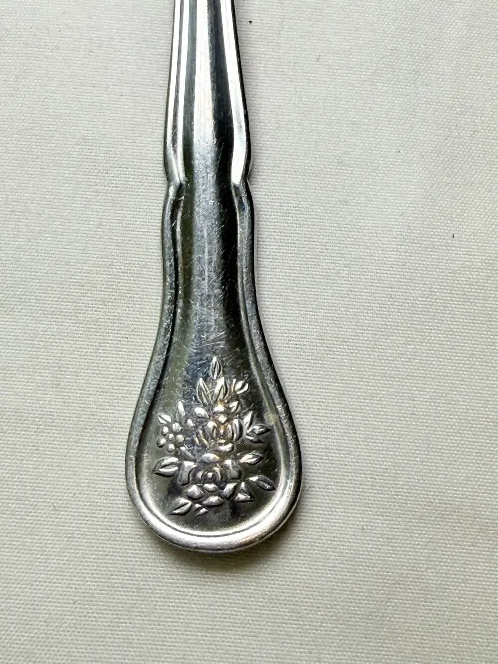 Pfaltzgraff Tea Rose Stainless Steel Dinner Fork Floral Replacement Flatware